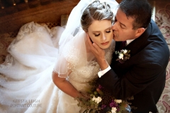 Amandas-Mountain-Top-Wedding-with-brown-and-shimmery-pink-eye-and-pinky-mauve-lip-wedding-day-makeup